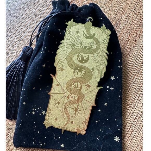 Serpent & The Wings Of Night Page Overlays & Bookmark - Picture 4 of 7